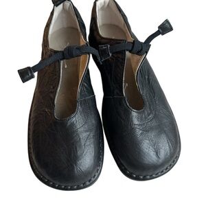 Jin Black Leather Flats Made In Japan Super Soft Wrinkled leather New JP22.5